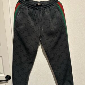Men's Brand New Gucci Grey Jumbo Monogram pants! Men’s Medium, 100% authentic!
